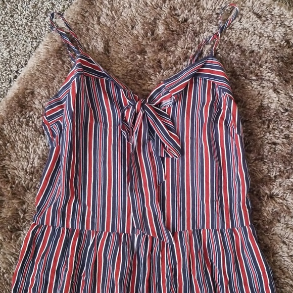 Stripped Front tie Romper size M - Picture 2 of 5